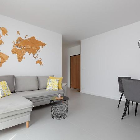 Nowe Bemowo Apartment By Renters Varsovia Exterior foto